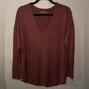 Oversized Abercrombie & Fitch burgundy long sleeve
